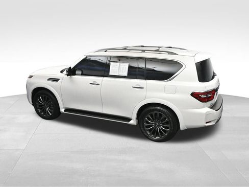 Used 2024 Nissan Armada Platinum w/ Captain's Chairs Package RWD image 36