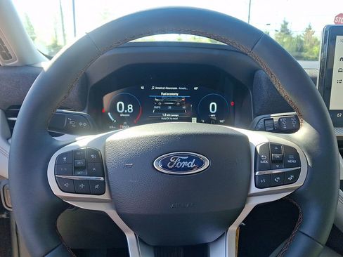 New 2026 Ford Explorer Active image 11