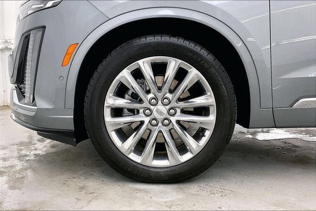 Certified 2023 Cadillac XT6 Premium Luxury w/ Technology Package AWD/4WD image 10