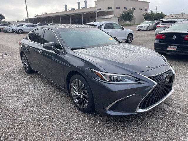 Used 2024 Lexus ES 300h w/ Technology Package FWD image 1