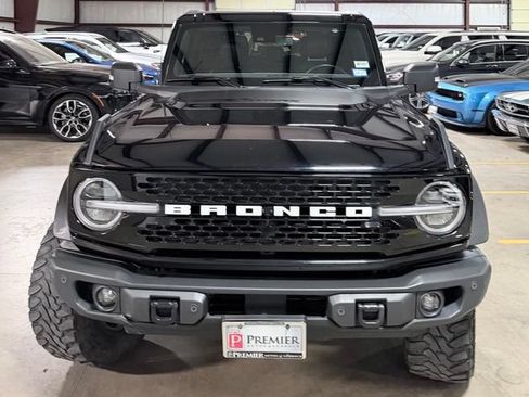 Used 2023 Ford Bronco Wildtrak AWD/4WD image 11