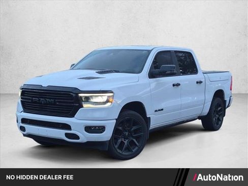 Used 2023 RAM 1500 Laramie AWD/4WD image 1
