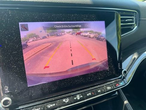Used 2022 Jeep Wagoneer Series II w/ Rear Seat Video Group 1 AWD/4WD image 12