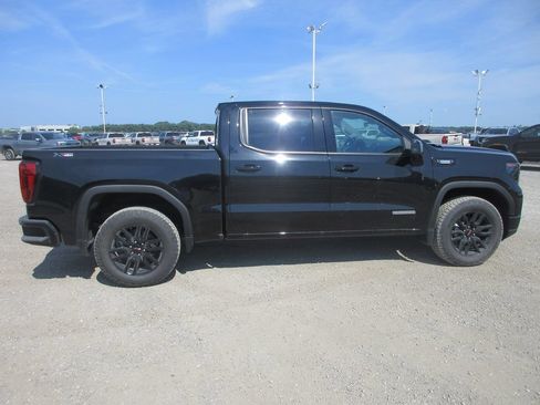 New 2026 GMC Sierra 1500 Elevation w/ Elevation Premium Package AWD/4WD image 3