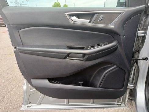 Used 2020 Ford Edge SEL AWD/4WD image 5