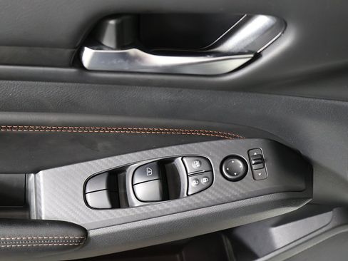 Used 2022 Nissan Altima 2.5 SR image 29