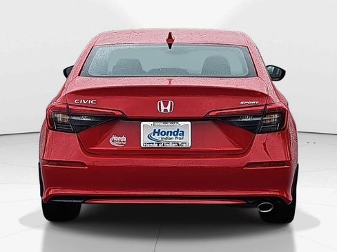 Used 2024 Honda Civic Sport image 6