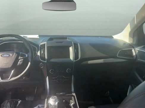 Used 2020 Ford Edge SEL FWD image 9