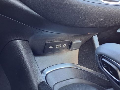 Used 2024 Chevrolet Malibu LT image 13