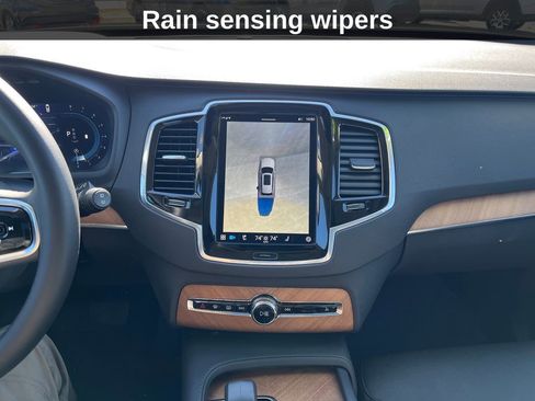 Used 2024 Volvo XC90 B5 Plus image 24