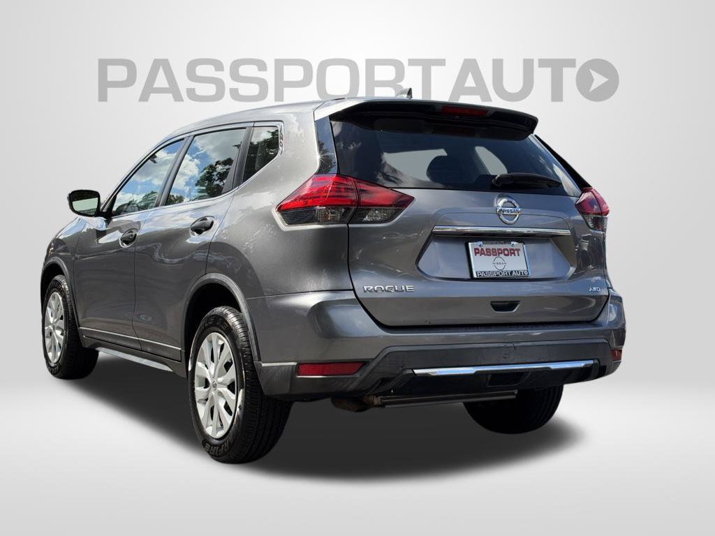 Used 2017 Nissan Rogue S AWD/4WD image 5
