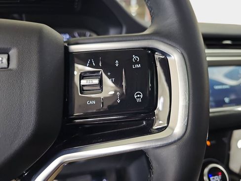 Used 2023 Land Rover Range Rover Evoque S AWD/4WD image 21