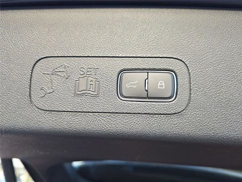 Used 2025 Lincoln Aviator Black Label w/ Jet Appearance Package image 32