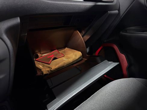 Used 2019 Jeep Renegade Trailhawk image 21