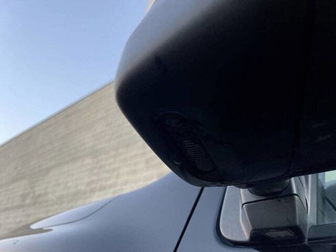 Used 2017 Nissan Titan Platinum Reserve image 10