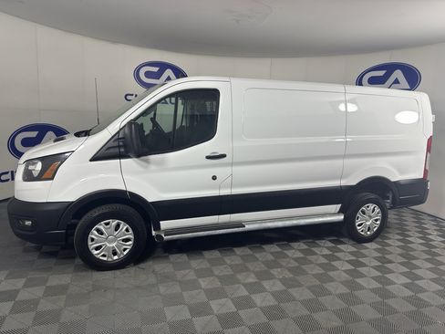 Used 2024 Ford Transit 250 Low Roof w/ Exterior Upgrade Package RWD image 6