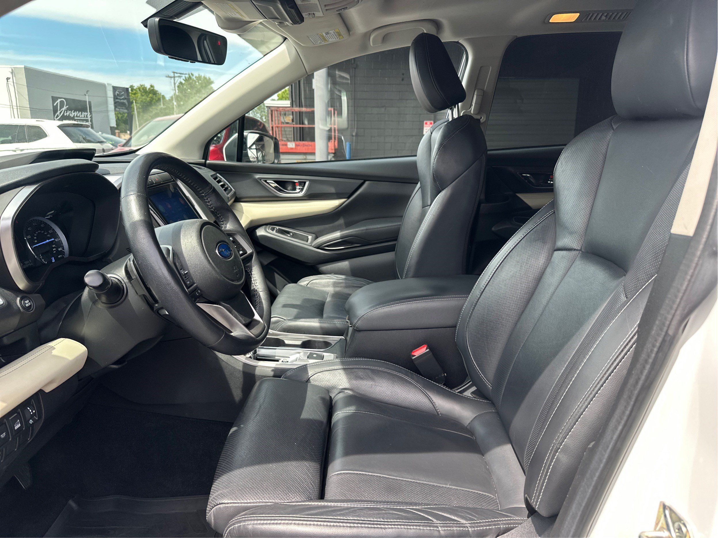 Used 2020 Subaru Ascent Limited w/ Technology Package AWD/4WD image 9