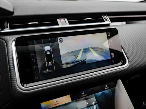 Used 2022 Land Rover Range Rover Velar R-Dynamic S image 56