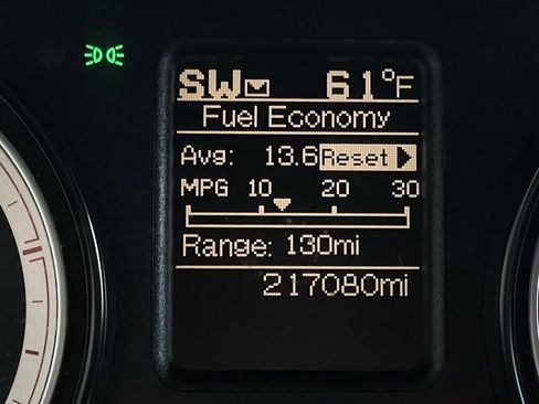 Used 2016 RAM 2500 Tradesman w/ Chrome Appearance Group image 28