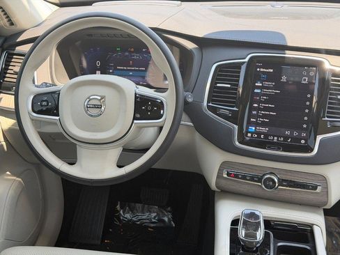 Certified 2024 Volvo XC90 B6 Ultimate w/ Protection Package Premier AWD/4WD image 13