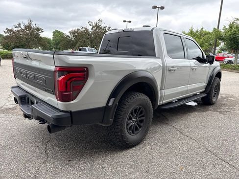 Used 2024 Ford F150 Raptor AWD/4WD image 10