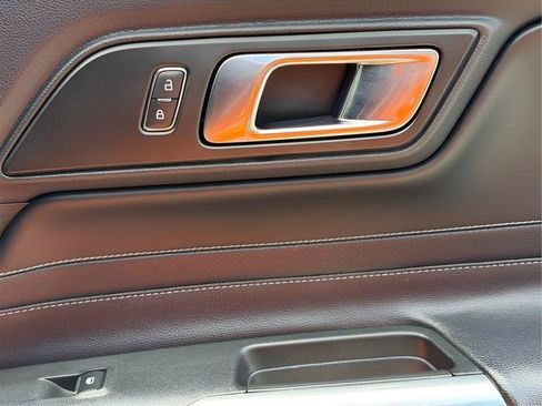 Used 2020 Ford Mustang GT Premium w/ Equipment Group 401A RWD image 31
