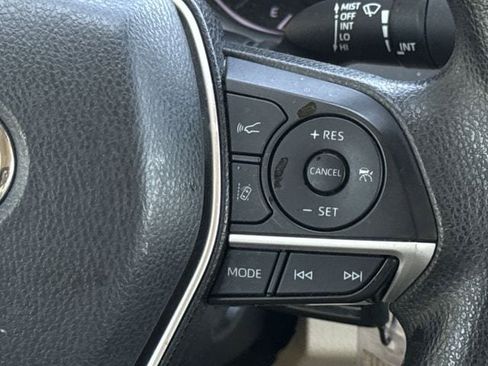 Used 2024 Toyota Camry LE FWD image 14