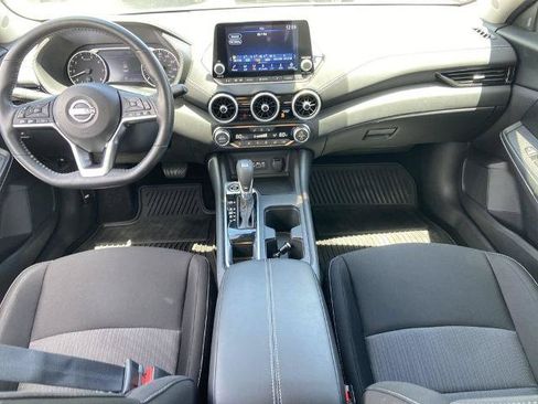 Used 2025 Nissan Sentra SV w/ All-Weather Package FWD image 15