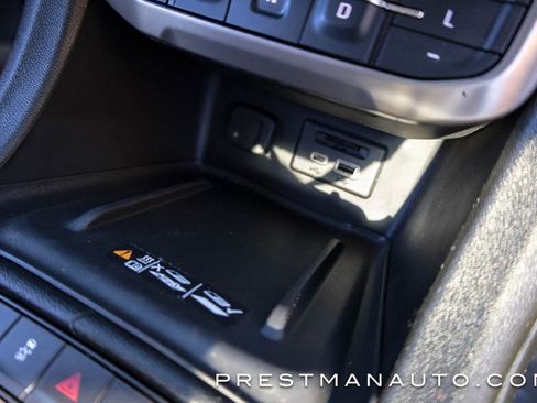 Used 2022 GMC Acadia Denali w/ Denali Ultimate Package image 35