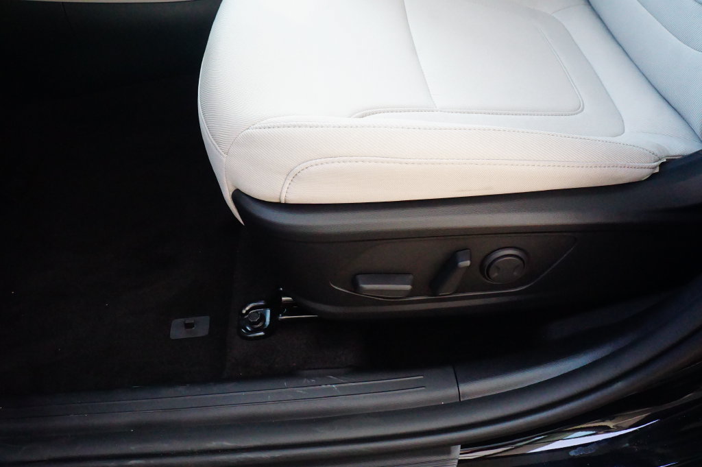 New 2026 Hyundai Tucson SEL FWD image 16