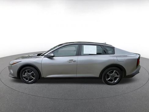 Used 2025 Kia K4 FWD image 9
