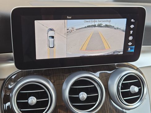 Certified 2022 Mercedes-Benz GLC 300 image 19