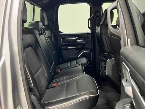 Used 2019 RAM 1500 Laramie w/ Sport Appearance Package AWD/4WD image 33