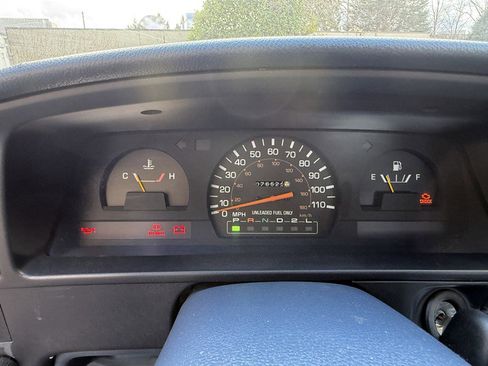 Used 1989 Toyota Pickup Deluxe image 67