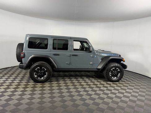 Used 2025 Jeep Wrangler Unlimited Rubicon 4xe w/ Technology Group AWD/4WD image 6