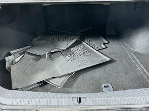 Certified 2019 Toyota Avalon XSE FWD image 22