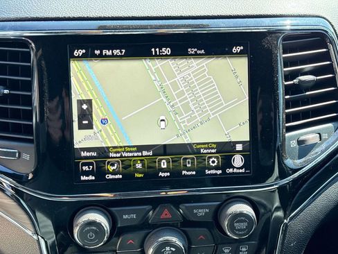 Used 2021 Jeep Grand Cherokee Limited w/ Quick Order Package 28K 80th image 24