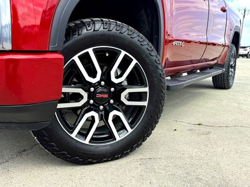 Used 2019 GMC Sierra 1500 AT4 w/ AT4 Premium Package image 2