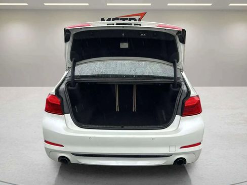 Used 2019 BMW 530i w/ Convenience Package image 18