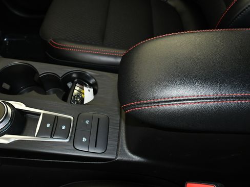 Used 2025 Ford Escape ST-Line Select image 32