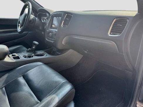 Used 2019 Dodge Durango R/T w/ Technology Group AWD/4WD image 34