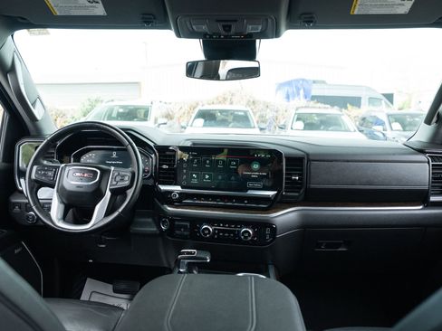 Used 2024 GMC Sierra 1500 Elevation w/ Elevation Premium Package RWD image 19