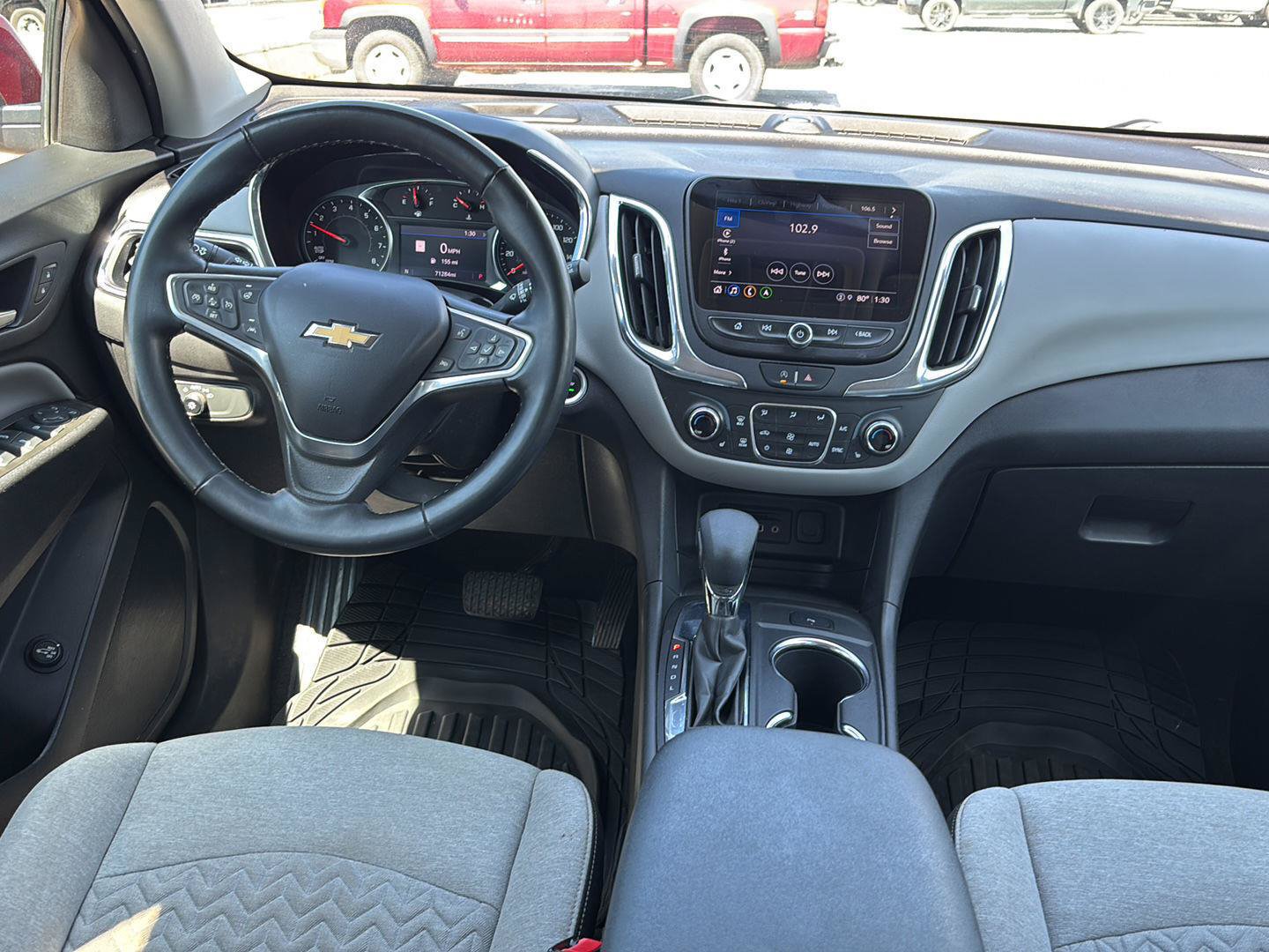 Used 2023 Chevrolet Equinox LT FWD image 11