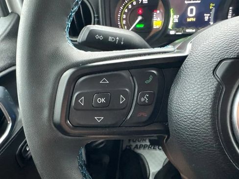 Used 2024 Jeep Wrangler Unlimited Rubicon 4xe w/ Technology Group AWD/4WD image 14
