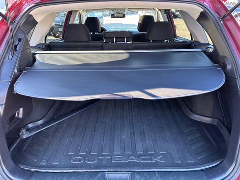 Used 2015 Subaru Outback 2.5i Premium image 13