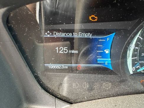 Used 2016 Ford Expedition EL XLT w/ Equipment Group 202A AWD/4WD image 30