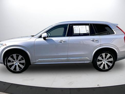 Used 2024 Volvo XC90 B5 Plus image 6