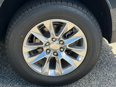 Used 2021 Chevrolet Tahoe Premier RWD image 10