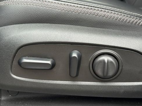 Certified 2024 GMC Terrain Denali image 20