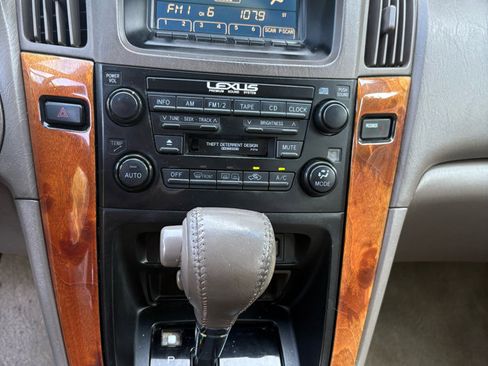Used 1999 Lexus RX 300 image 22